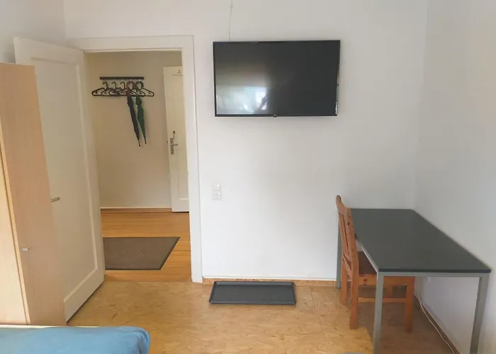 Hostel Floorone - Geraumige, Gemutliche In Zentraler Lage *